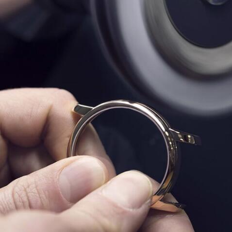 宇舶手表维修价目表（宇舶保养周期）